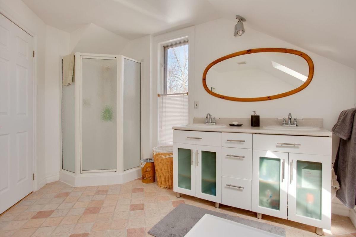 Our Space The Perfect Place B&B Пиктън Екстериор снимка